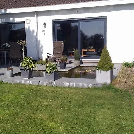 Bed & Breakfast De Papegaai